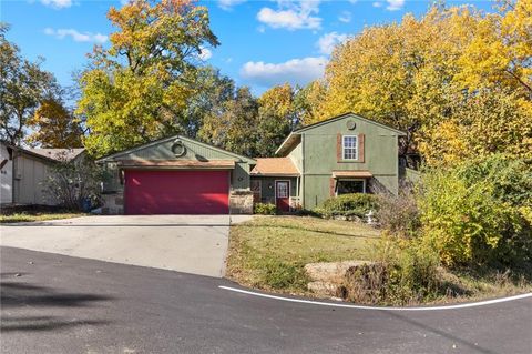 95 M Street Lake Lotawana MO 64086