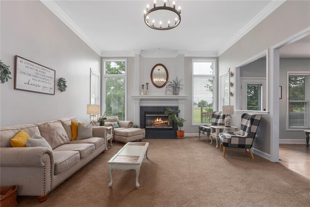 19112 Autumn Lane