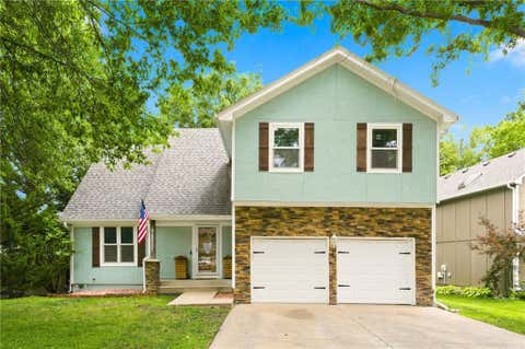 Photo of 13107 S Arapaho Drive, Olathe, KS 66062 (MLS # 2627479)