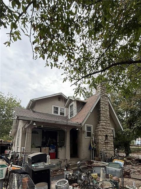 Photo of 2632 Drury Avenue, Kansas City, MO 64127 (MLS # 2581911)