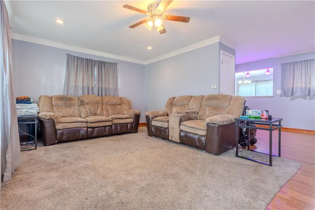 2937 N 74th Street