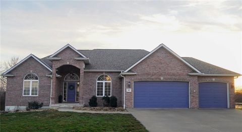 1411 Whispering Ridge Pleasant Hill MO 64080