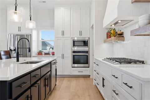 MLS: 2607151