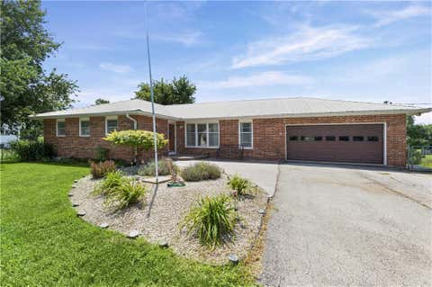 Photo of 306 E 8th Street, Wellsville, KS 66092 (MLS # 2635837)
