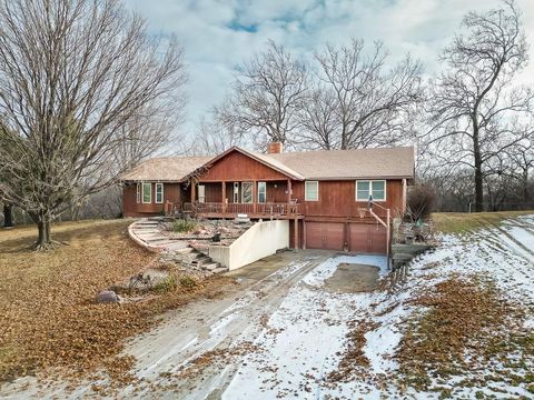 16551 Hollingsworth Road Basehor KS 66007