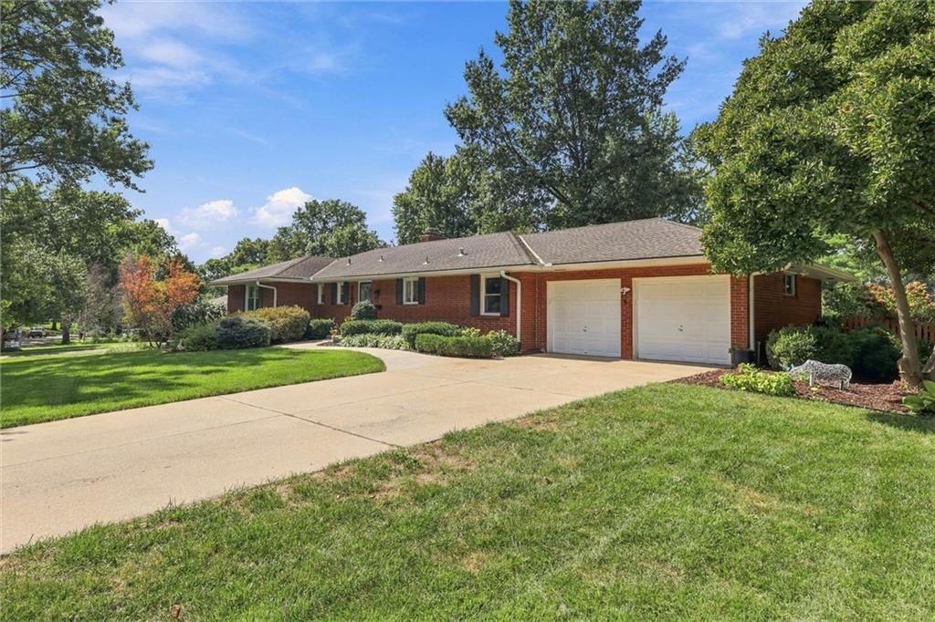 9500 Meadow Lane