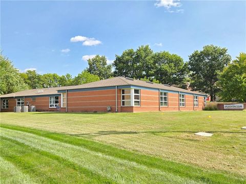 401 N East Street Paola KS 66071