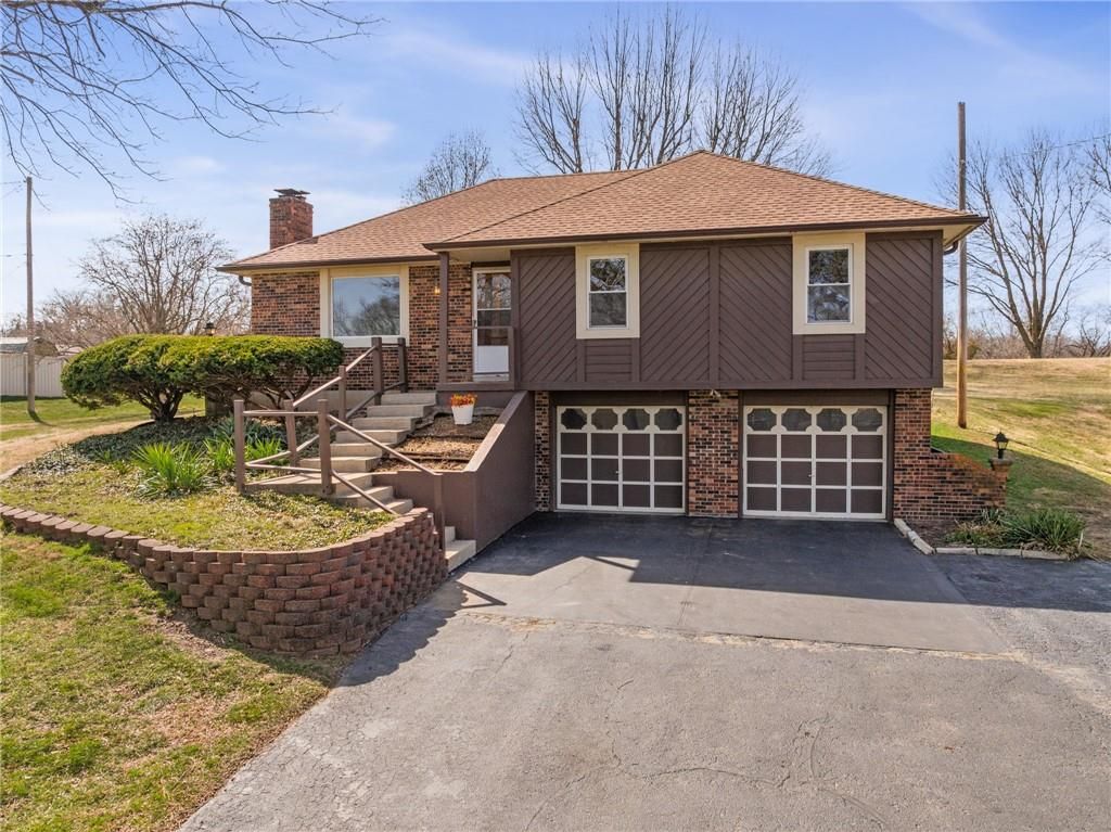 Photo of 4528 N 93rd Street, Kansas City, KS 66109 (MLS # 2608204)