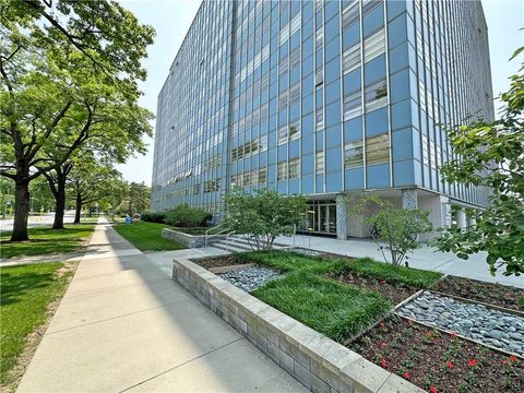 333 W Meyer Boulevard 414 Kansas City MO 64113