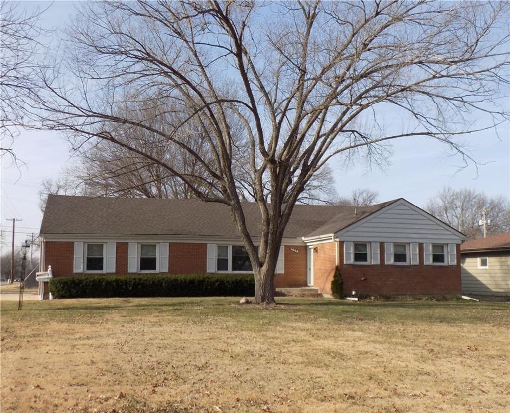 Photo of 1444 S Elm Street, Ottawa, KS 66067 (MLS # 2592548)