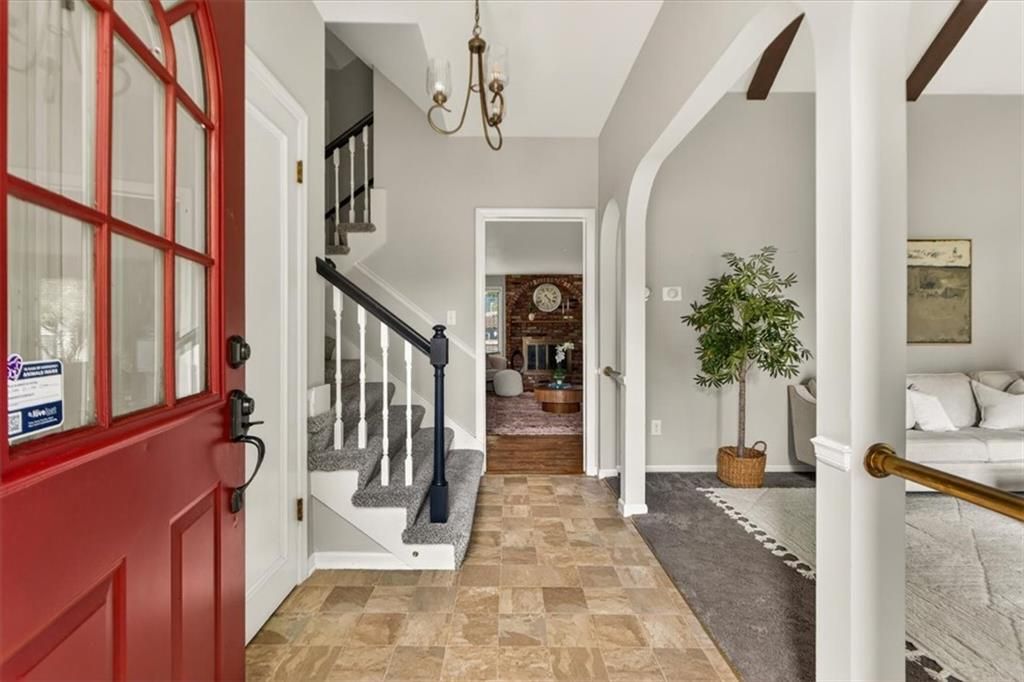 Photo of 8804 W 92nd Street, Overland Park, KS 66212 (MLS # 2618790)