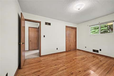 Tiny photo for 708 Melrose Street, Liberty, MO 64068 (MLS # 2637518)