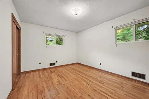 Tiny photo for 708 Melrose Street, Liberty, MO 64068 (MLS # 2637518)