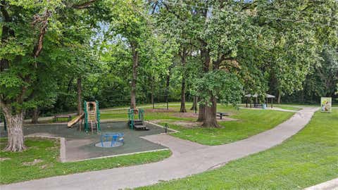 Tiny photo for 708 Melrose Street, Liberty, MO 64068 (MLS # 2637518)