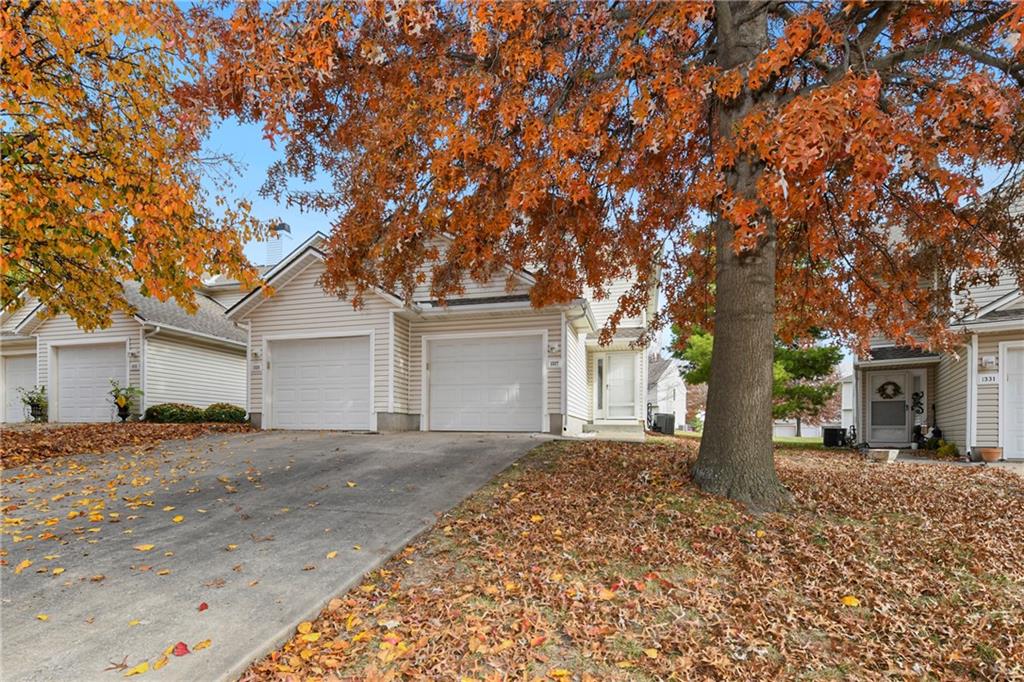 1327 SE Broadway Circle