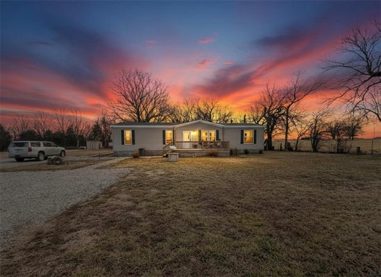 19525 50TH RD, PARSONS, KS 67357 - Image f8ed5c45705d7d9237b13a00d751d0c8/3726192035