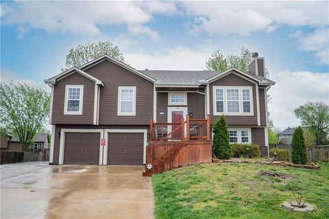 955 Stone Creek Circle, Gardner, KS 66030 - MLS#: 2610190
