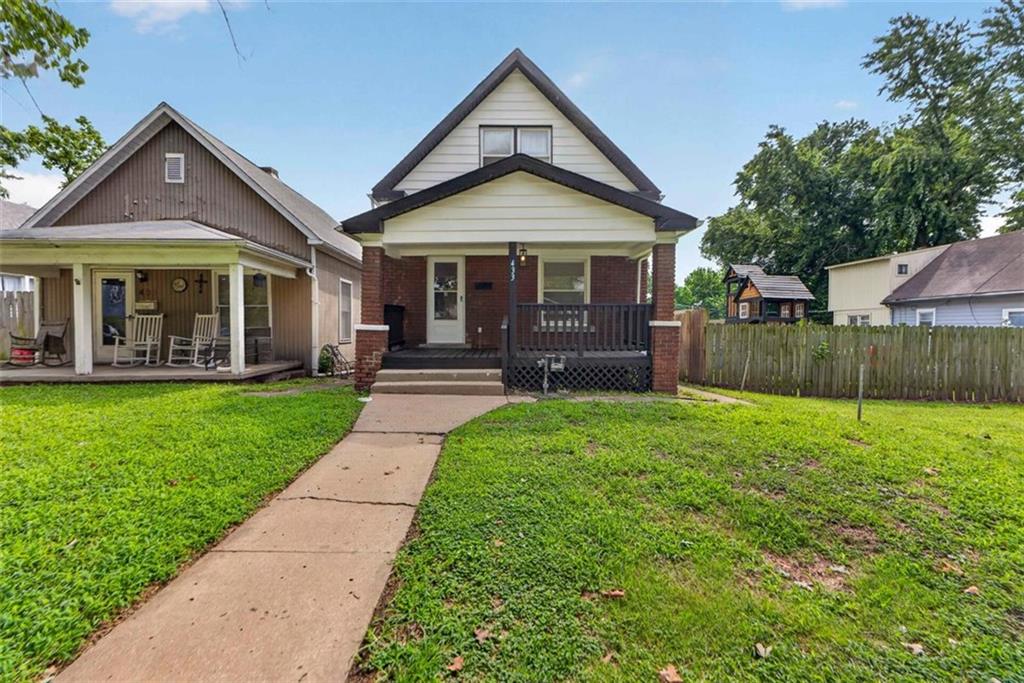 433 OAKLEY Avenue