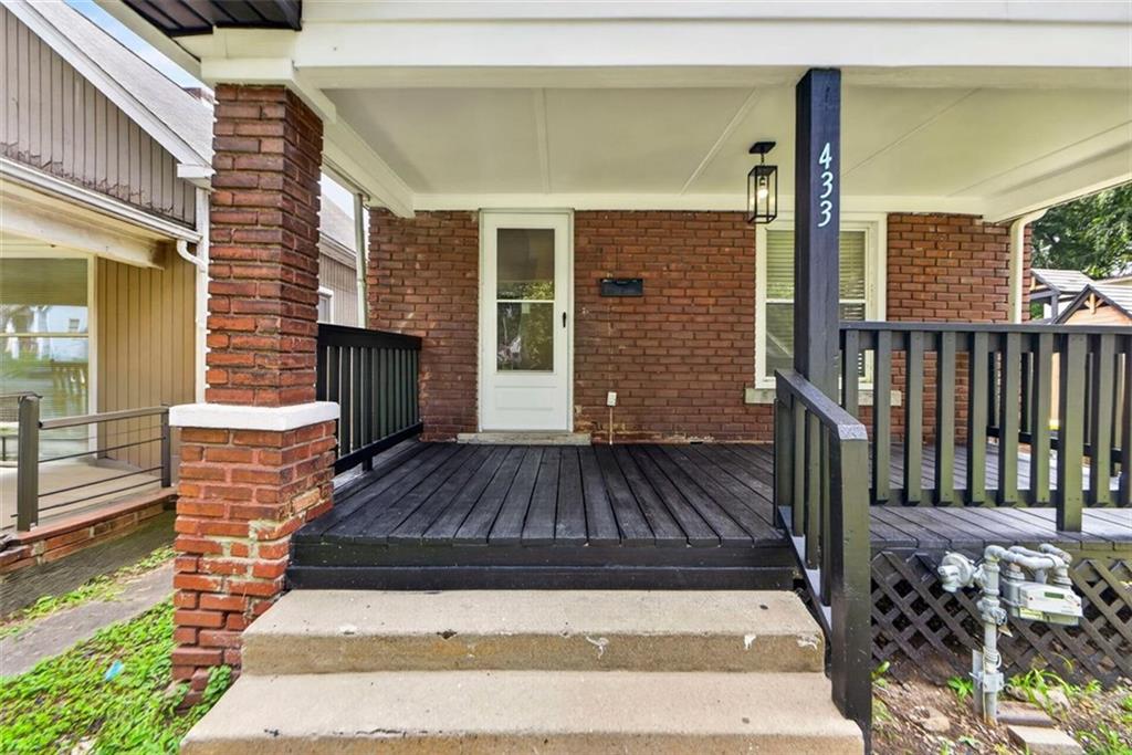 433 OAKLEY Avenue