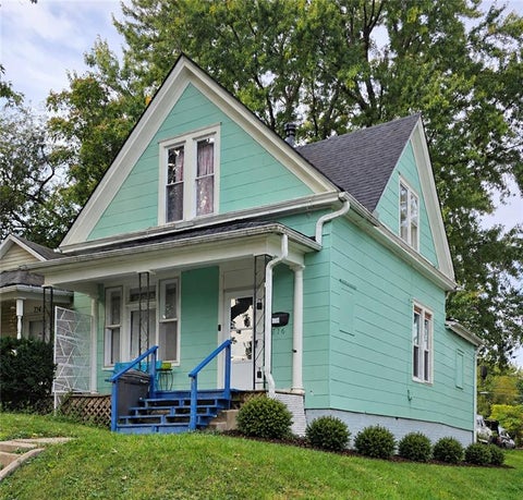 Photo of 716 N 24th Street, St Joseph, MO 64506 (MLS # 2645890)
