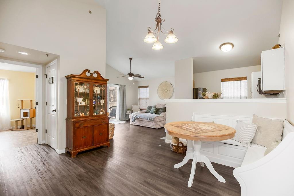 8010 N Drury Avenue 3D