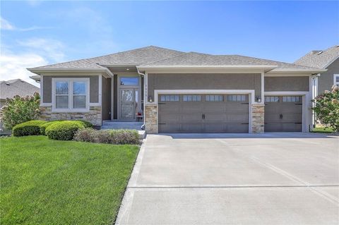 7440 NW Damon Drive Parkville MO 64152