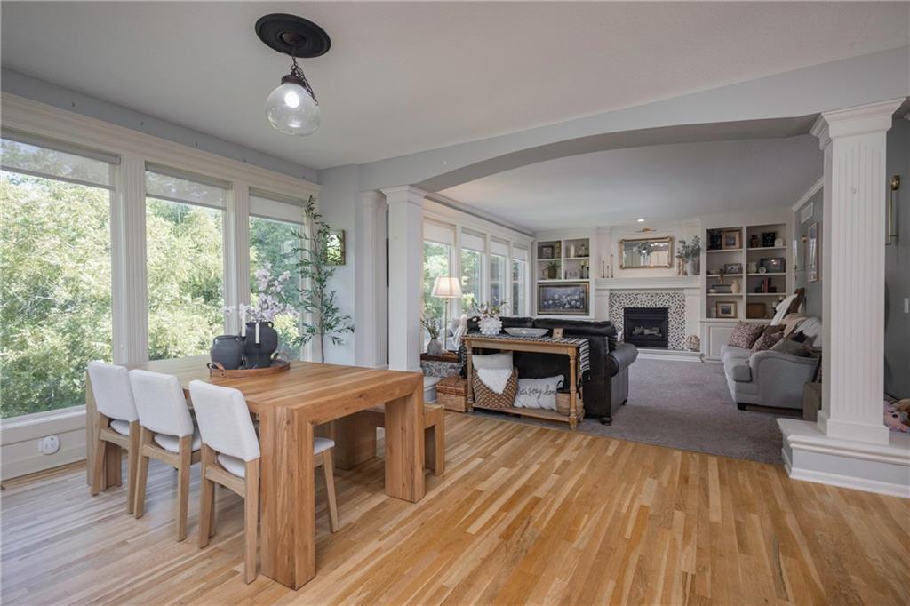 1012 NE Serenity Lane