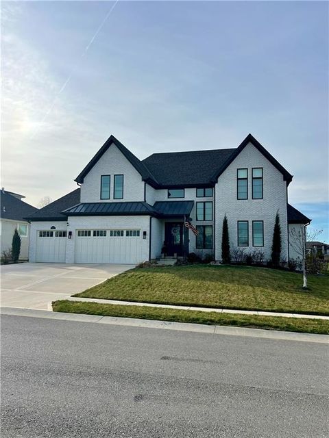 10126 N Kansas Court Kansas City MO 64155