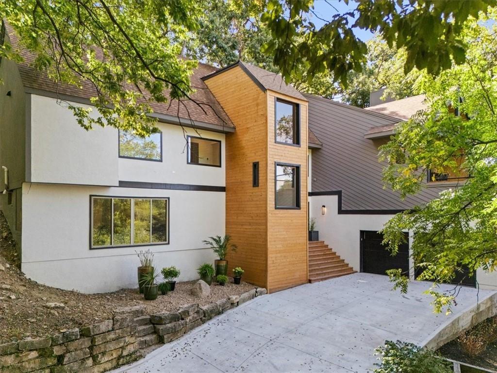 4715 Black Swan Drive
