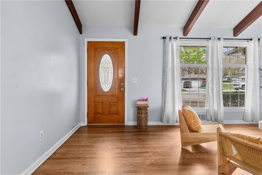 Photo of 409 Wilshire Boulevard, Liberty, MO 64068 (MLS # 2608654)