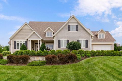 10309 S Oakcrest Lane Olathe KS 66061