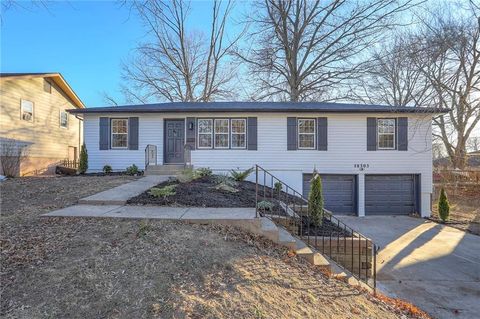 18303 E 7th Street N, Independence, MO 64056 - MLS#: 2595476