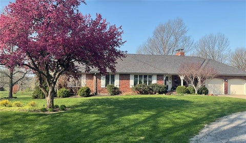 Photo of 711 W Fairway Drive, Plattsburg, MO 64477 (MLS # 2643632)