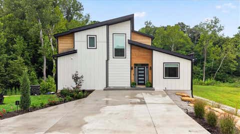 Photo of 8395 NW Baker Circle, Kansas City, MO 64153 (MLS # 2635597)