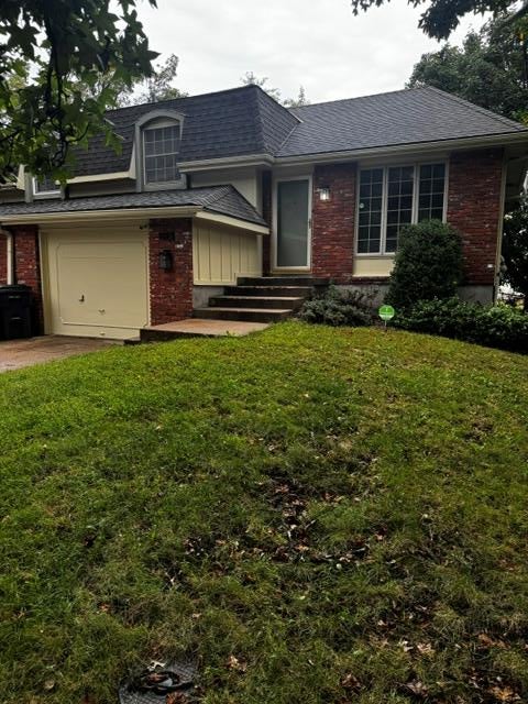Photo of 318 S Kenwood Lane, Olathe, KS 66062 (MLS # 2645666)