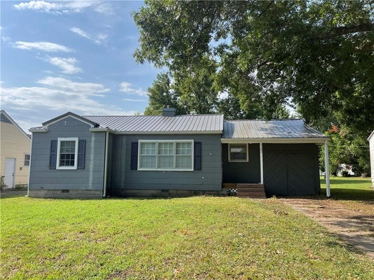 3102 FAYE AVE, PARSONS, KS 67357 - Image fa8200fcb632e32c831f38b19d80afdf/959552756