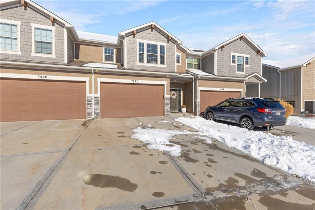 Photo of 7422 Grand Slam Street, Parkville, MO 64152 (MLS # 2598534)