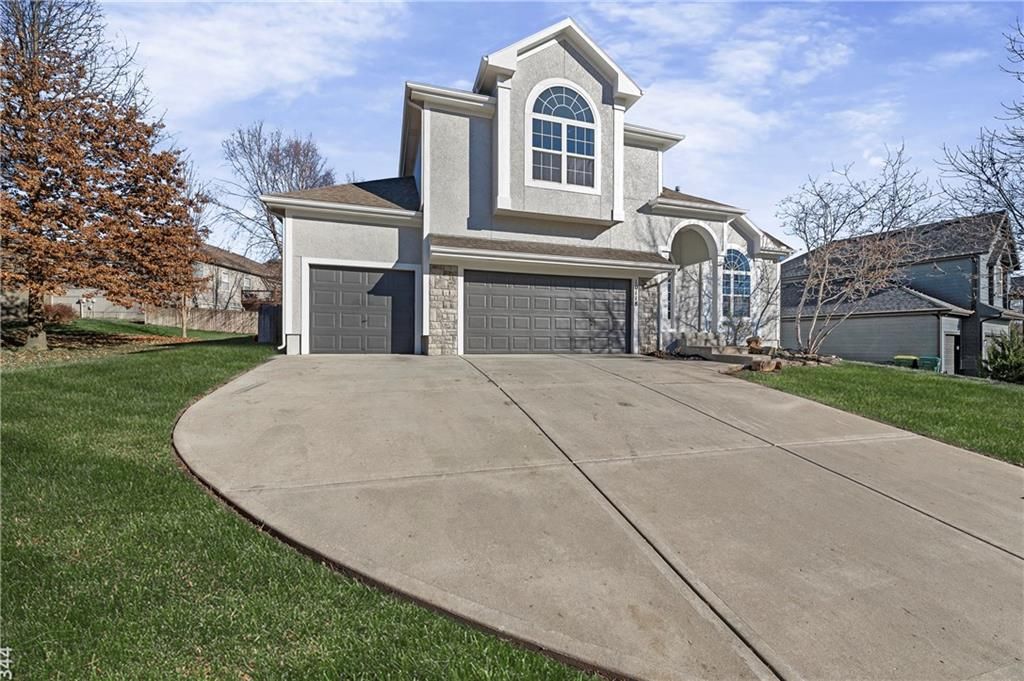Photo of 10118 Miller Lane, Kansas City, KS 66109 (MLS # 2608897)