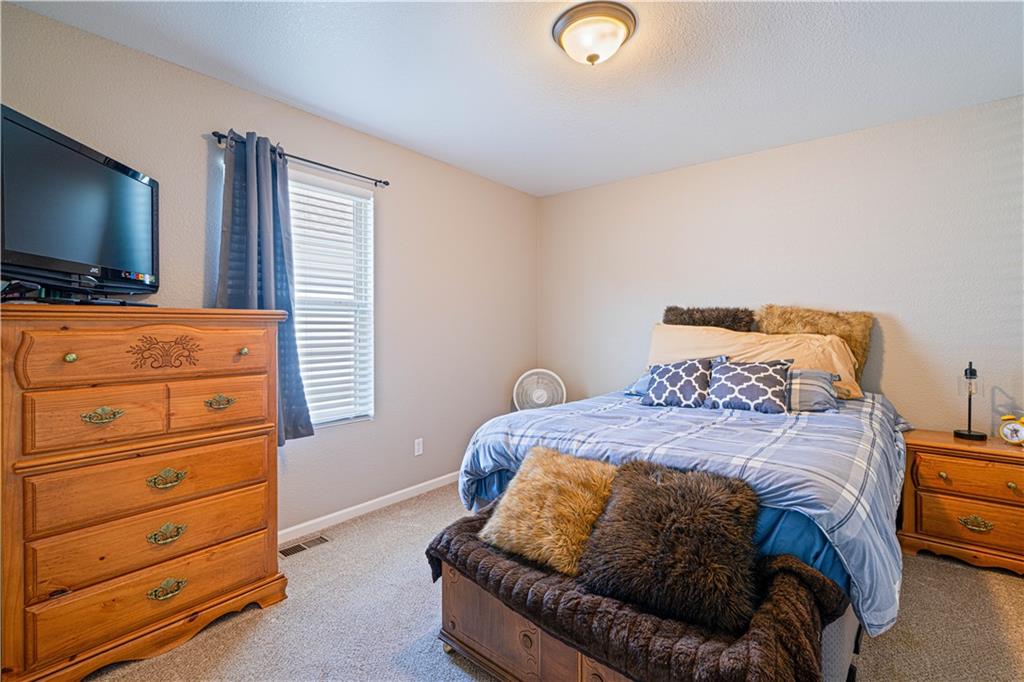 St Joseph, Missouri 64506, United States, 4 Bedrooms Bedrooms, ,3 BathroomsBathrooms,Residential,Active,147659