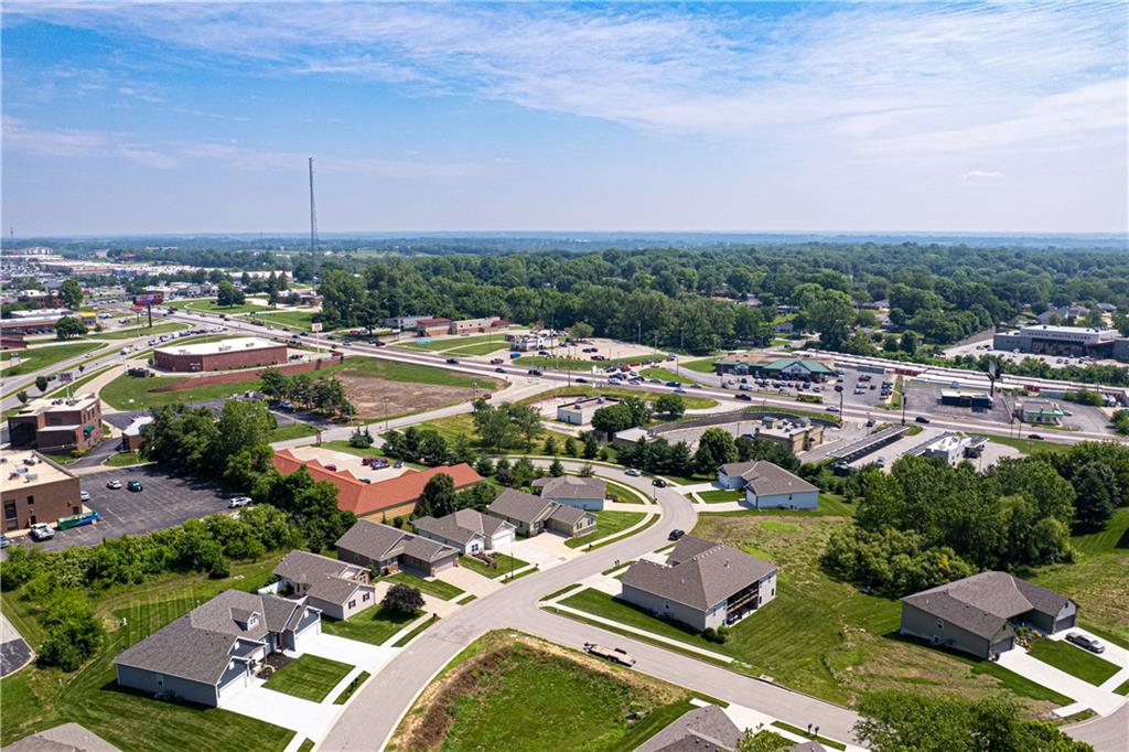 St Joseph, Missouri 64506, United States, 4 Bedrooms Bedrooms, ,3 BathroomsBathrooms,Residential,Active,147659