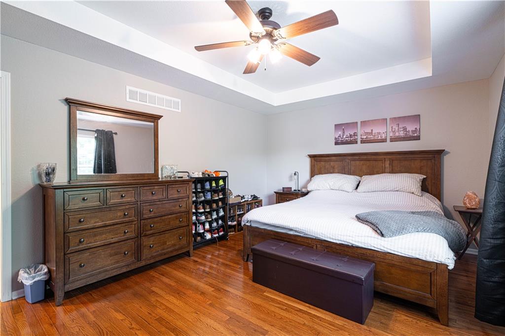 St Joseph, Missouri 64506, United States, 4 Bedrooms Bedrooms, ,3 BathroomsBathrooms,Residential,Active,147659