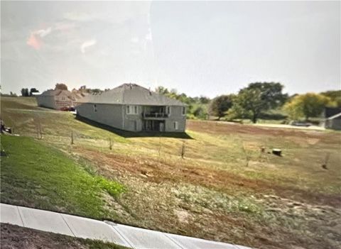 MLS: 2517086