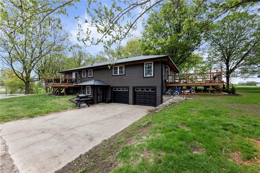32240 N Rockville Road