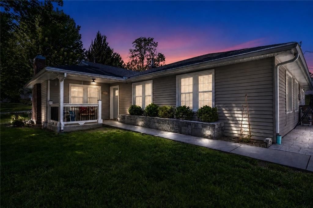 Photo of 2113 Birch Street, Atchison, KS 66002 (MLS # 2618464)