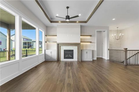 Photo of 17412 Richards Street, Overland Park, KS 66221 (MLS # 2606017)