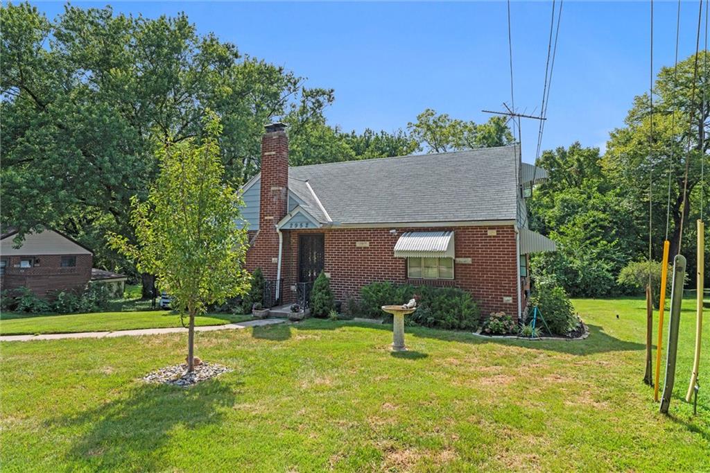 2952 N 70th Terrace