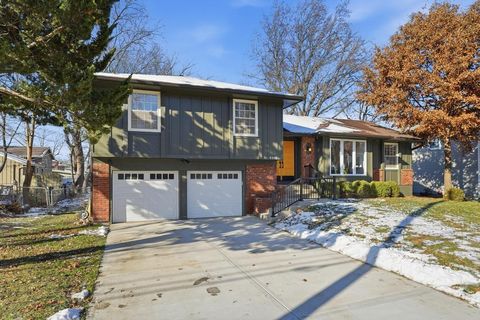 9948 Rosehill Road, Lenexa, KS 66215 - #: 2589450