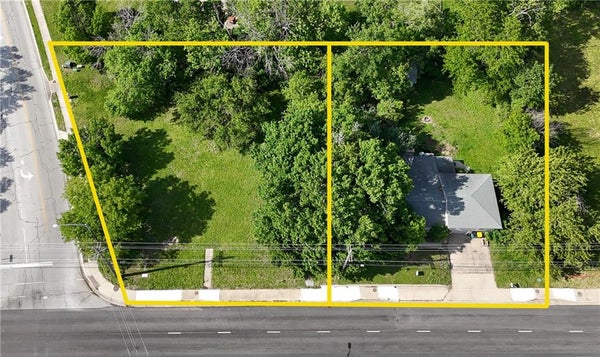 6684 W 151ST ST, OVERLAND PARK, KS 66223 - Image fb9707acbb61dd88cd054c09c2d00461/1296409352