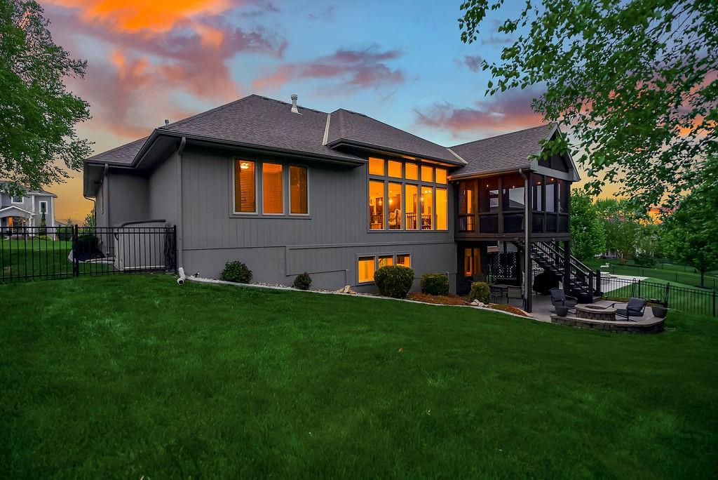 20507 W 80th Street