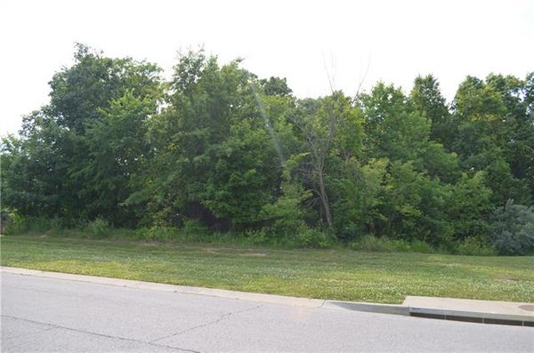 6960 N NORTON AVE, GLADSTONE, MO 64119 - Image fbb7328c436dc9679e7d7955938b5ebd/3577822009